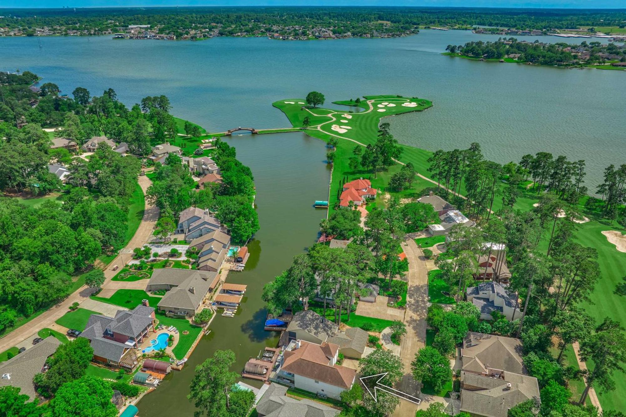 Dock And Outdoor Entertainment Home On Lake Conroe Montgomery Kültér fotó